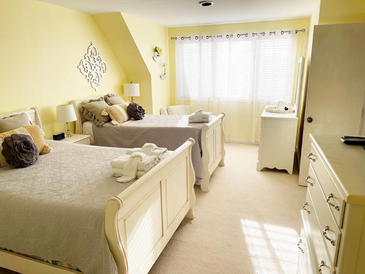 Newly Remodeled Hilton Head Villa ヒルトンヘッドアイランド エクステリア 写真