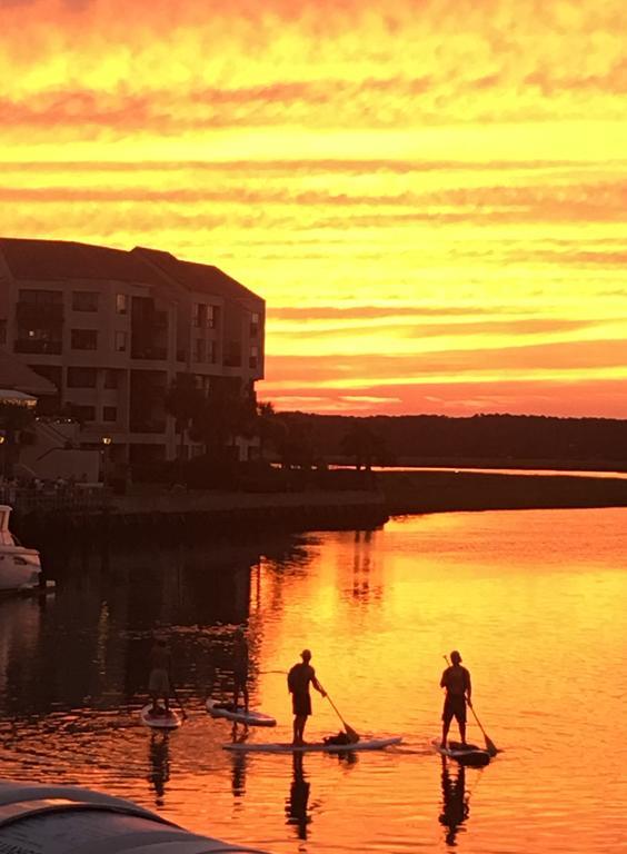 Newly Remodeled Hilton Head Villa ヒルトンヘッドアイランド エクステリア 写真