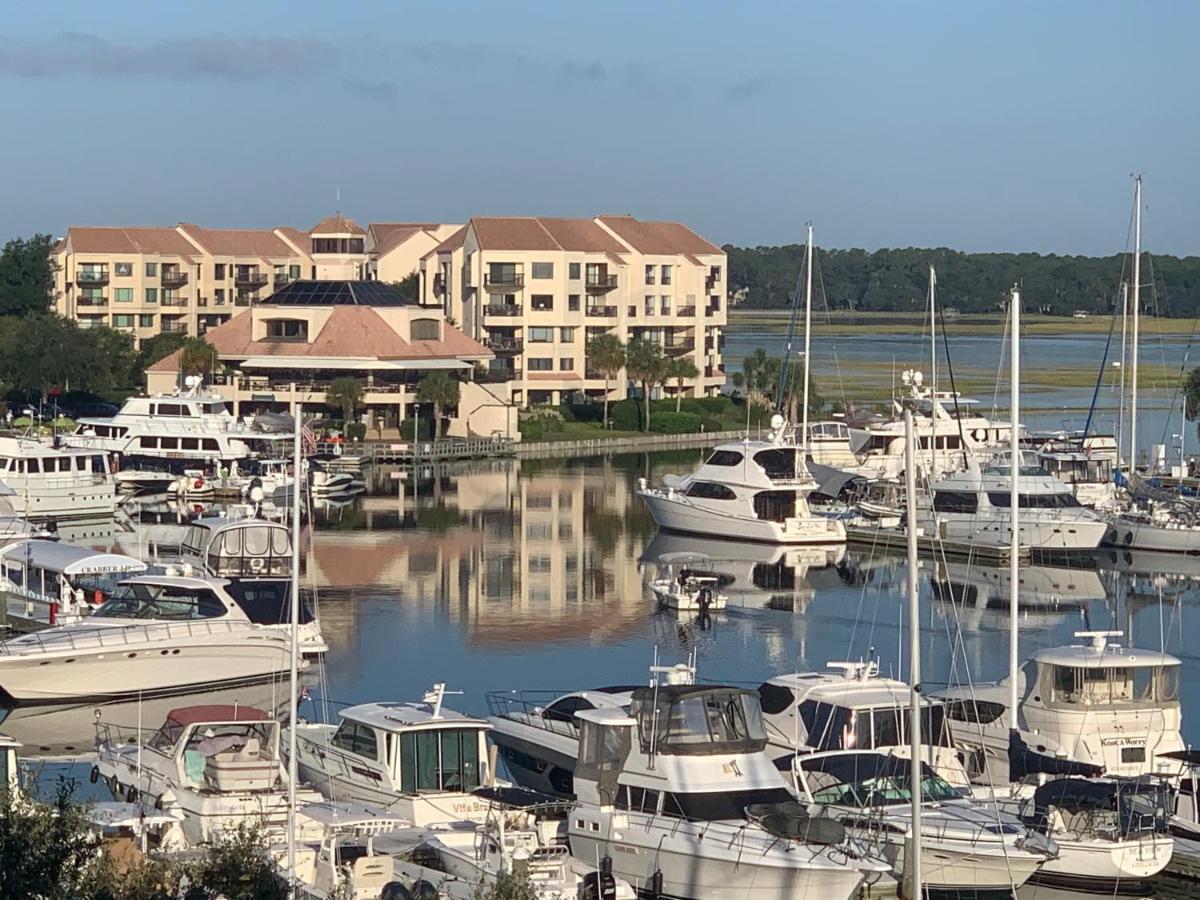 Newly Remodeled Hilton Head Villa ヒルトンヘッドアイランド エクステリア 写真